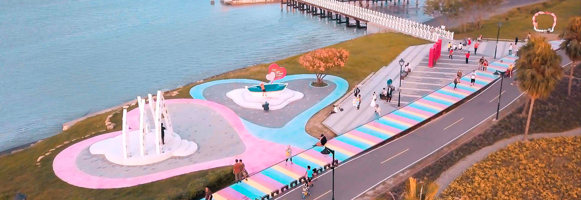 八里左岸_高灘結婚藝術裝置_riverside art installation