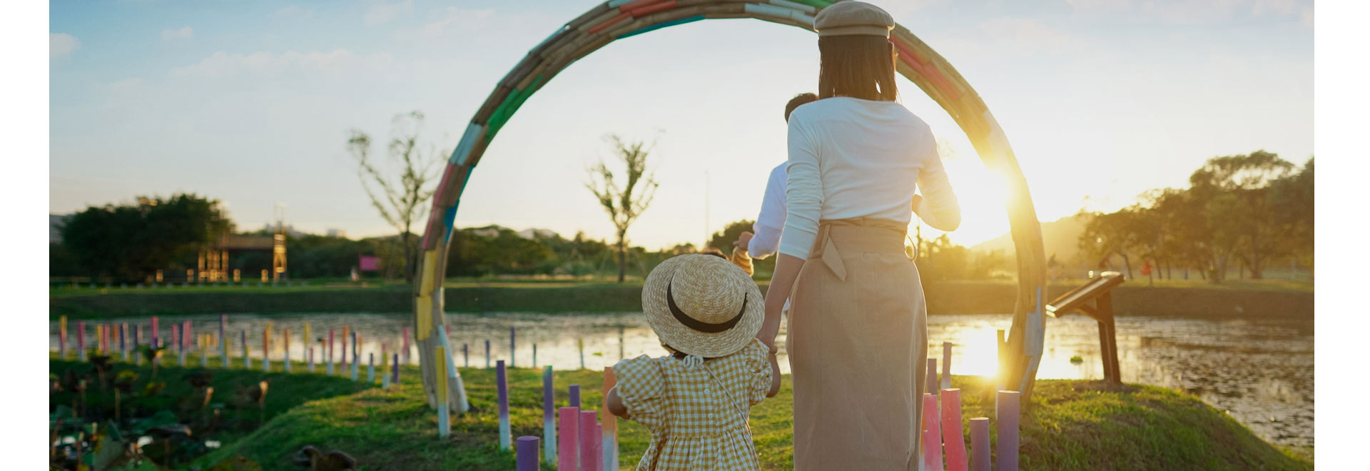 樹林山佳荷花池-荷樂融榮特色遊戲區